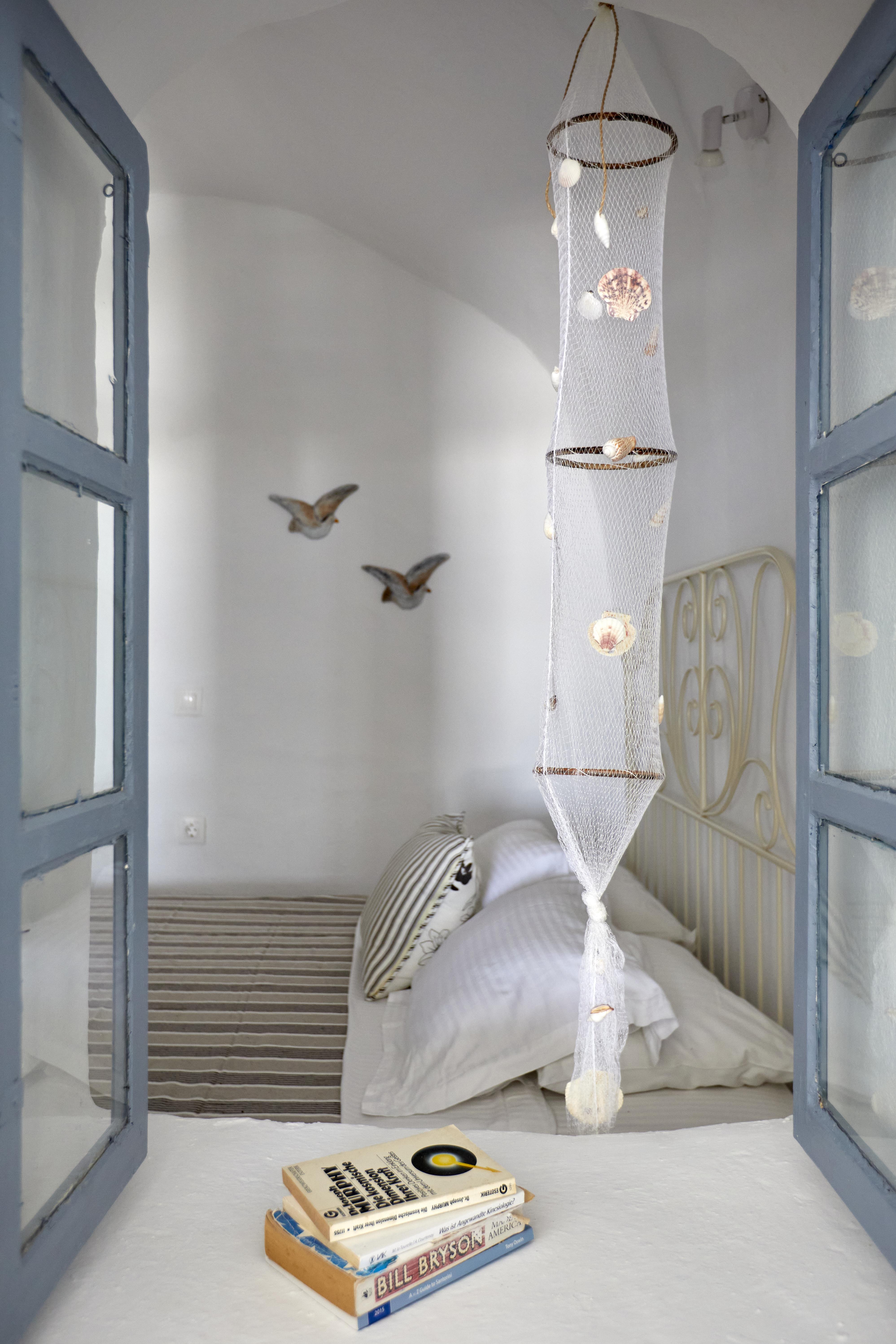 B&B Allure Breeze Oia