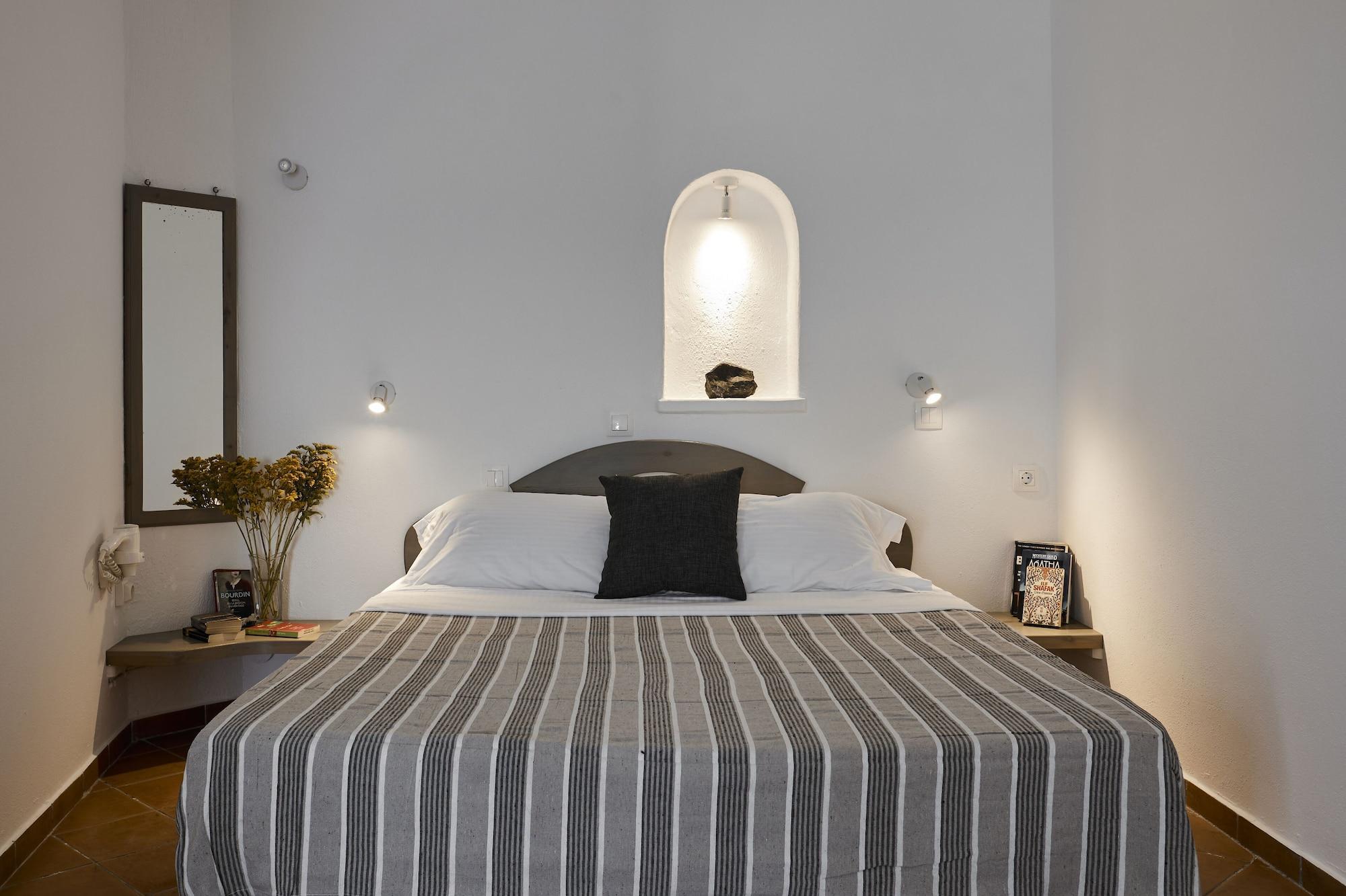 Allure Breeze 2* Oia